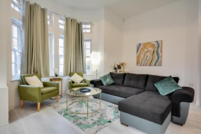 Orrell Apartment with free parking